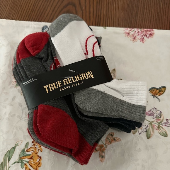 True Religion boys socks - Picture 1 of 7